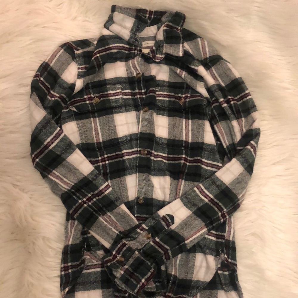 Women’s Flannel 💚🤍